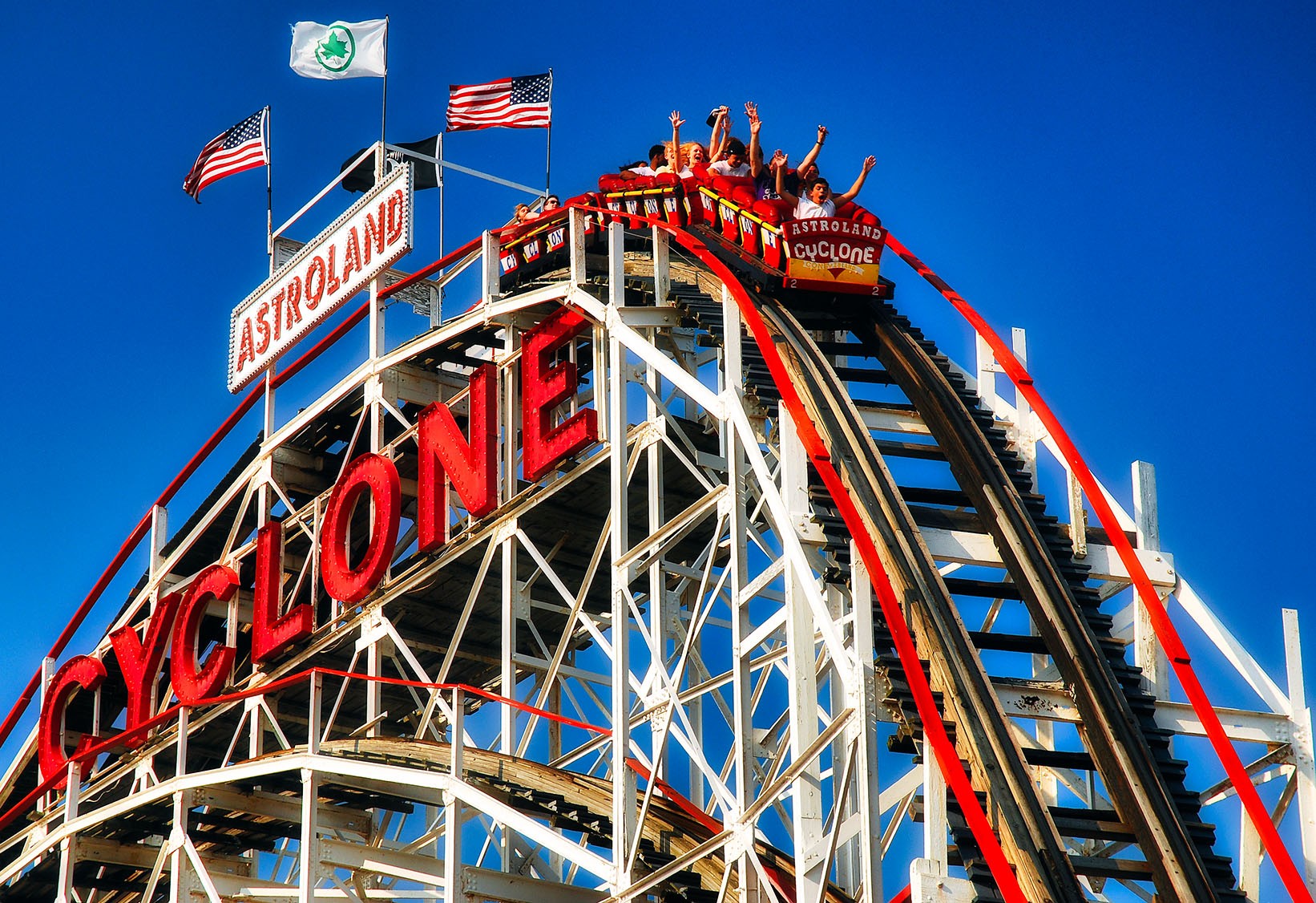 Rollercoaster Amusement Park