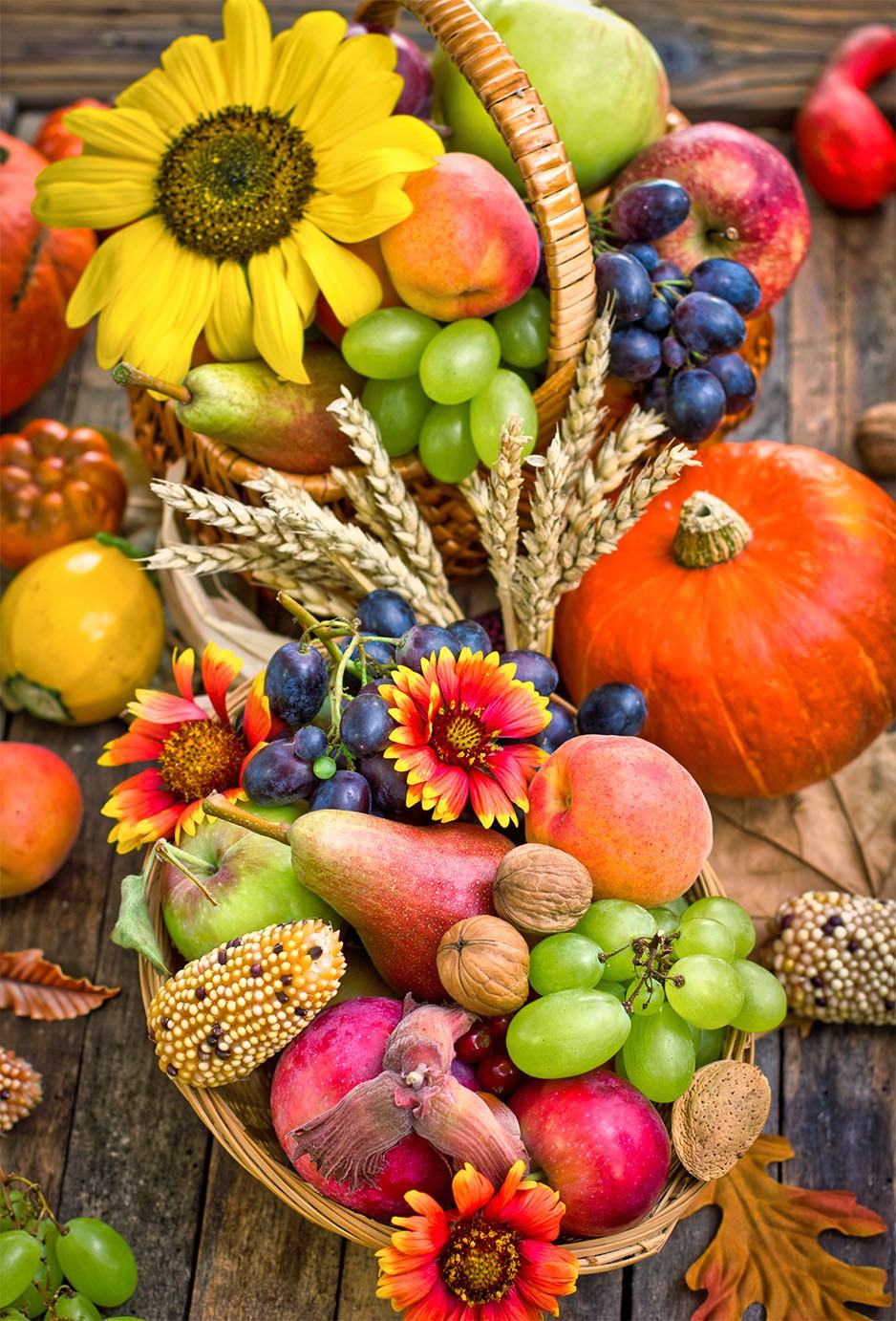 Seasonal produce assortment