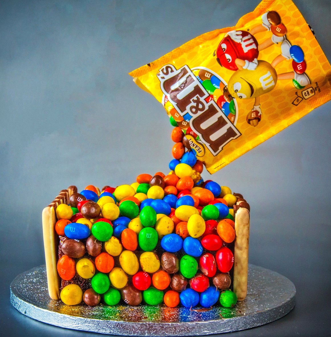 M&M Cake Decoration
