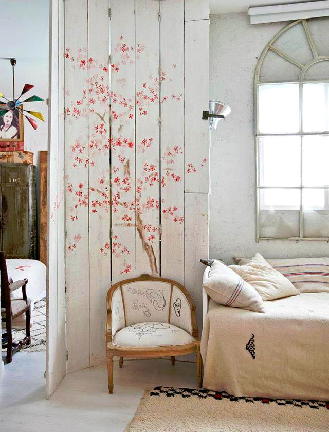 Floral wallpaper decorative tree painted on wall white bedroom theme decorative wall wall decoration