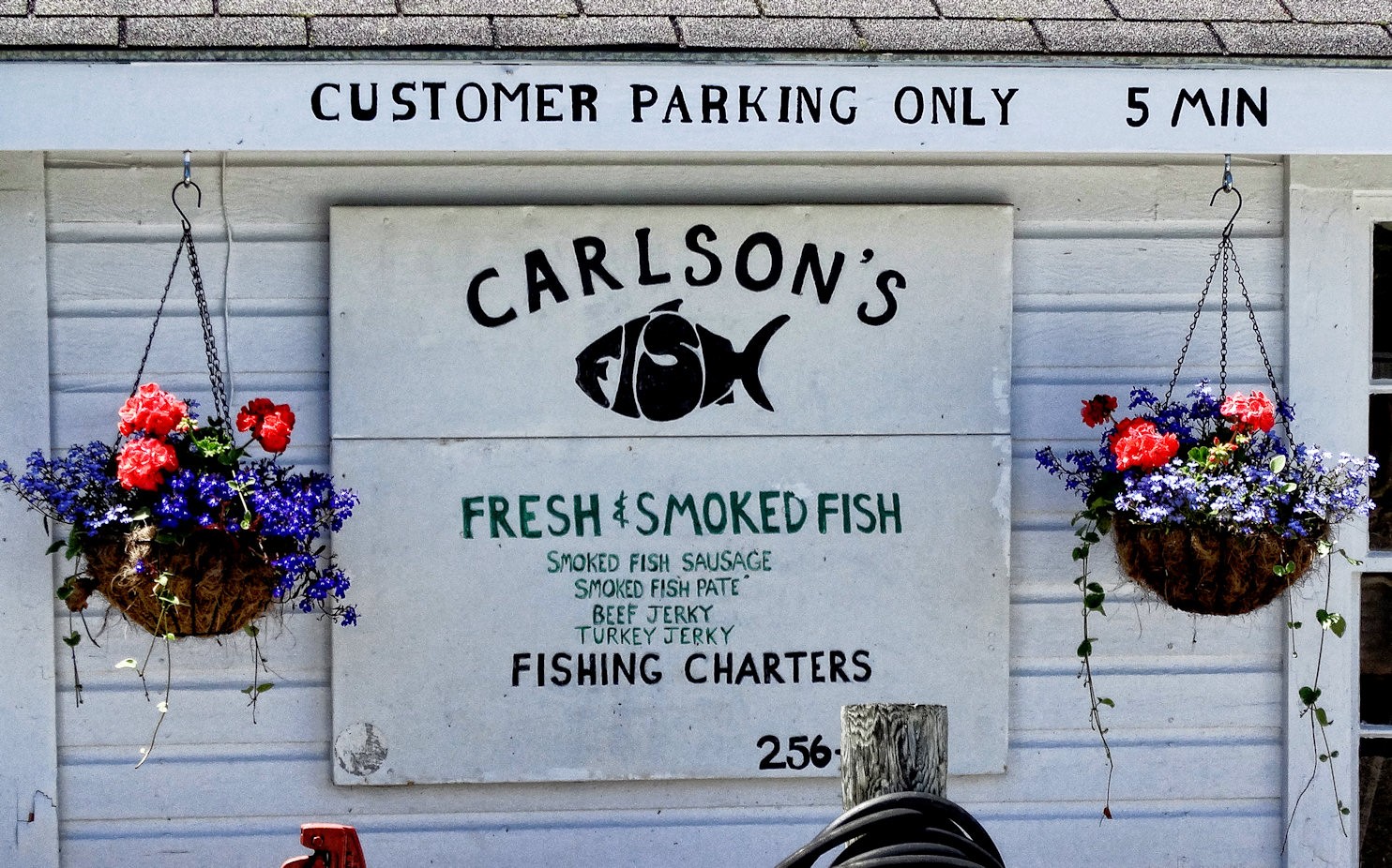 Customer parking only