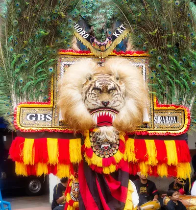 Majestic Lion Mask